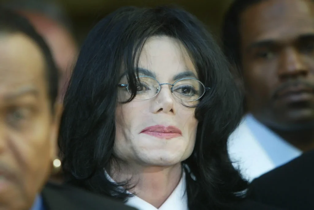 Michael Jackson 2048x1369 1